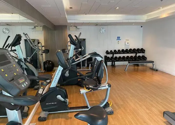 Luxury Onnutbtse9 40sqmt Netflix & Bts& Pool & Gym